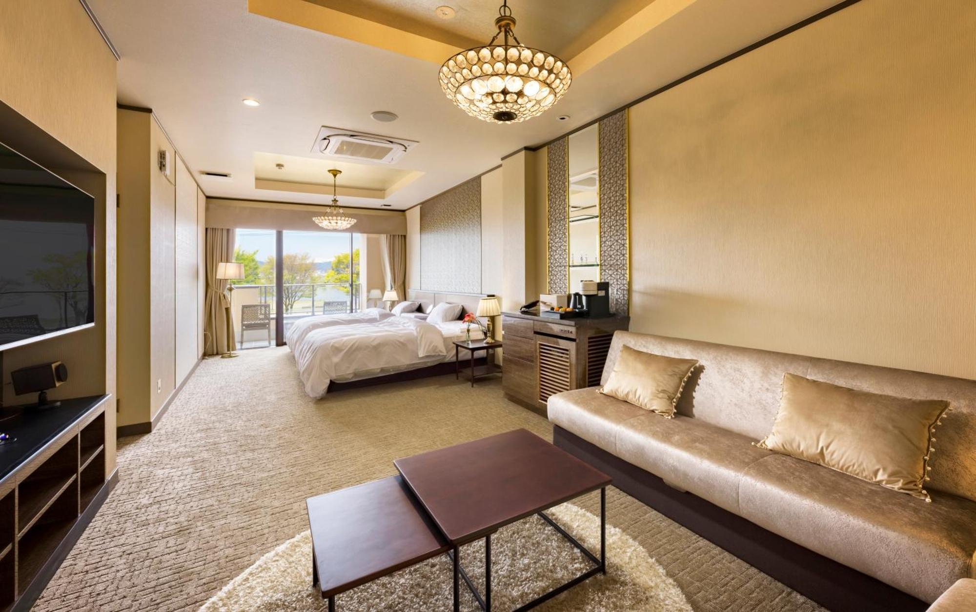 Katakura Silk Hotel Сува Экстерьер фото