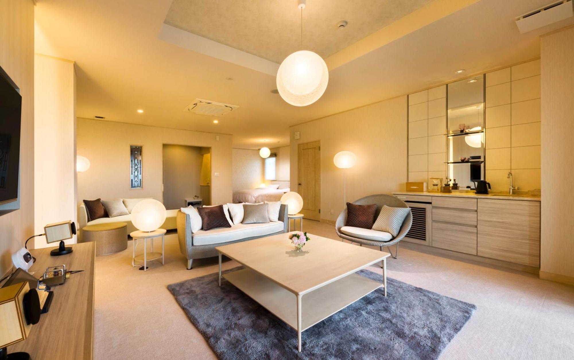 Katakura Silk Hotel Сува Экстерьер фото